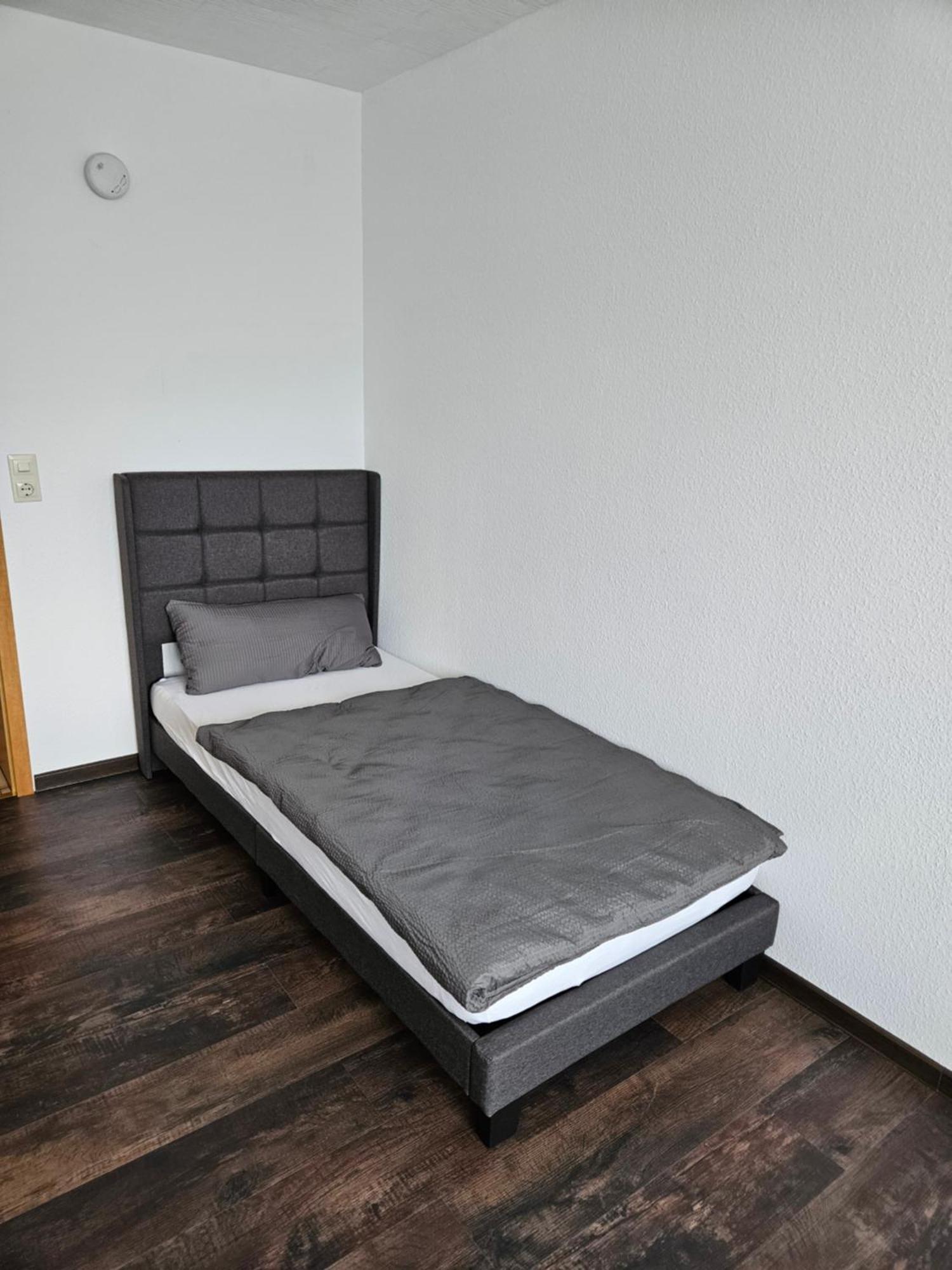 Grosse Ferienwohnung In Ruhiger Lage Mit Toller Aussicht In Triberg Triberg im Schwarzwald Esterno foto